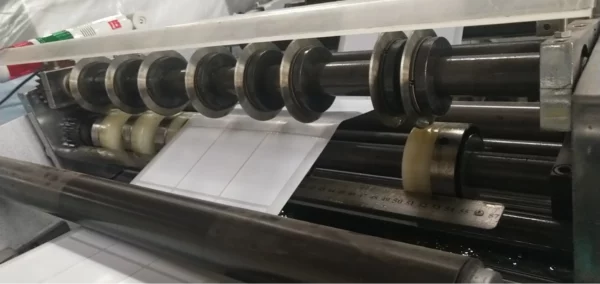 AD UC Label Fan Folder Machine AD UC Label Fan Folder Machine